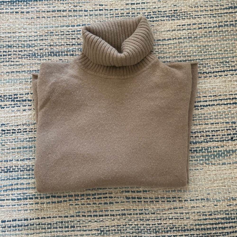 Lafayette 148 Cashmere New York Cream Turtleneck Sweater